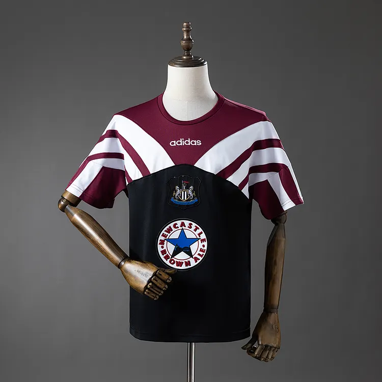 【S~4XL】Newcastle United 25/26 Retro Replica T-Shirt