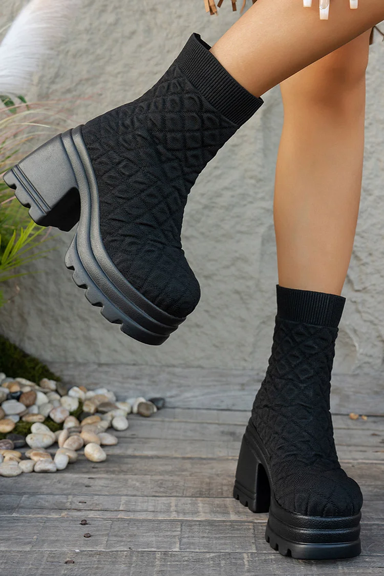 Fashionable Solid Color Round Toe Thick Heel Boots