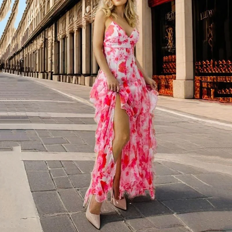 Abito lungo in chiffon con stampa floreale alla moda