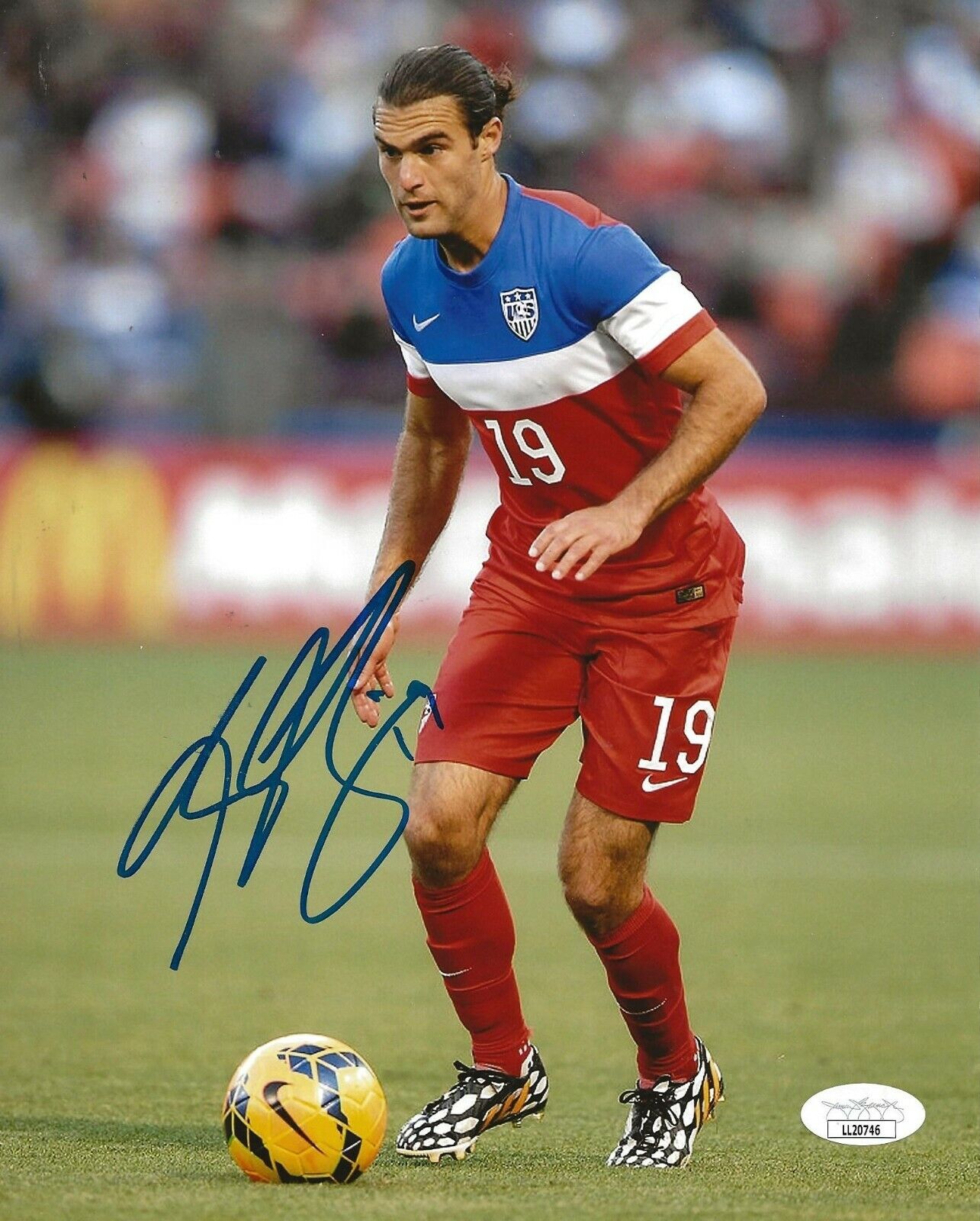 Graham Zusi Sporting Kansas City signed Team USA 8x10 Photo Poster painting autographed 2 JSA