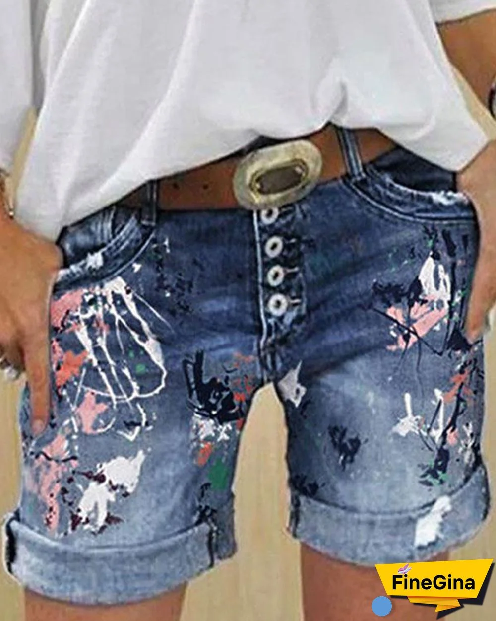 Abstract Print Paneled Folds Buttoned Short Jeans Pants