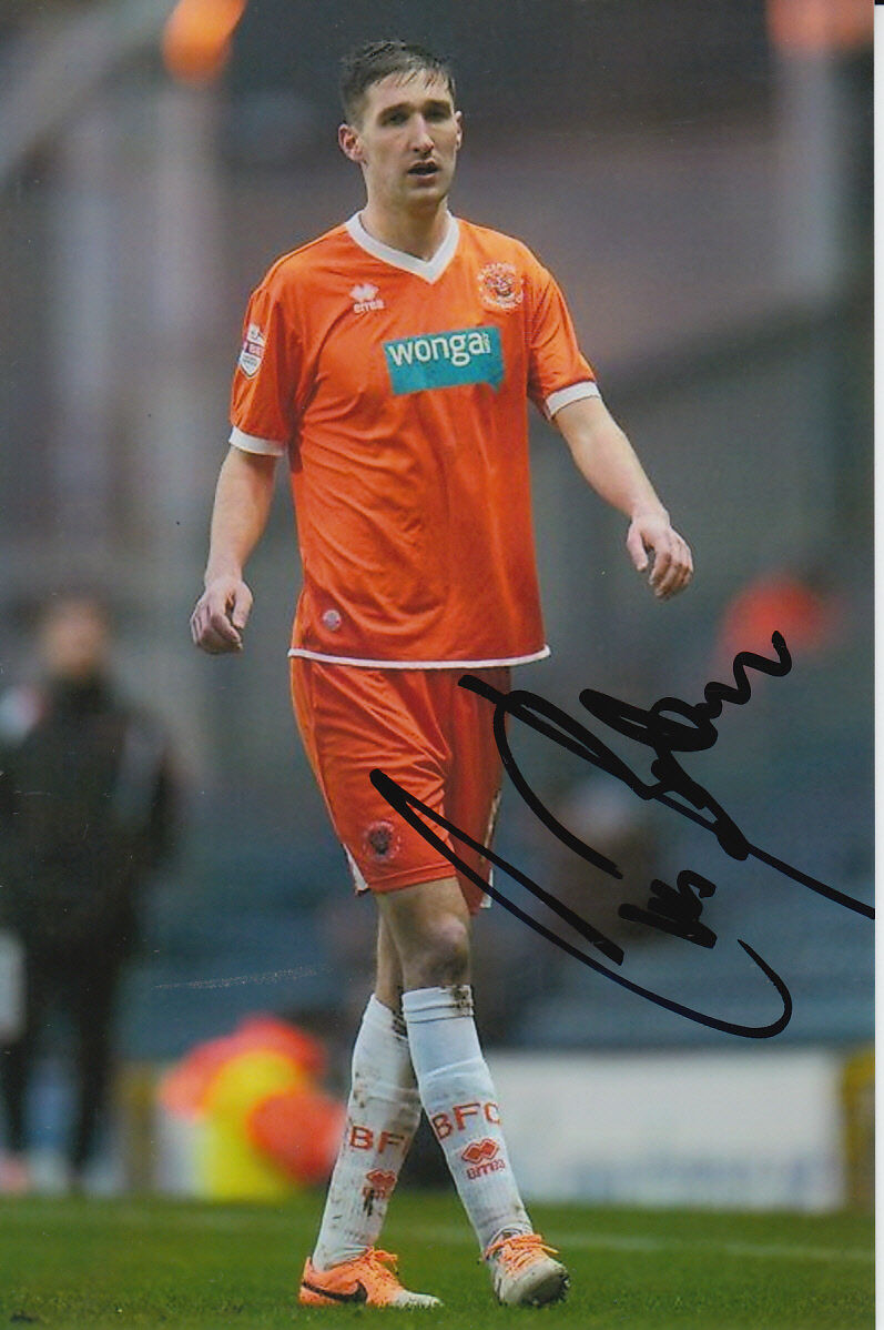 BLACKPOOL HAND SIGNED CHRIS BASHAM 6X4 Photo Poster painting 4.