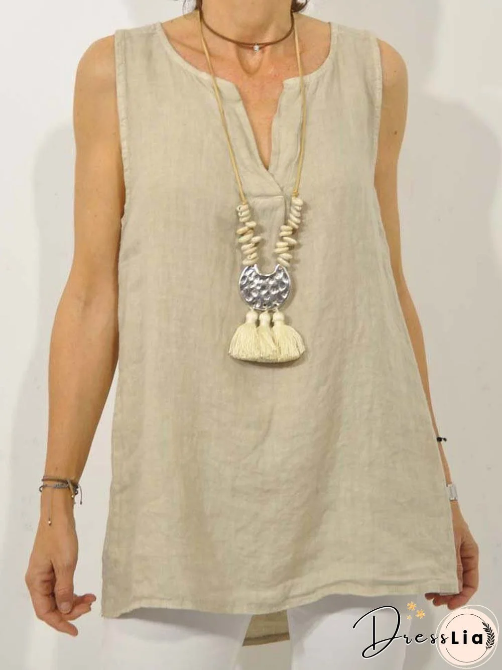 Plus Size Casual Sleeveless V Neck Solid Tops