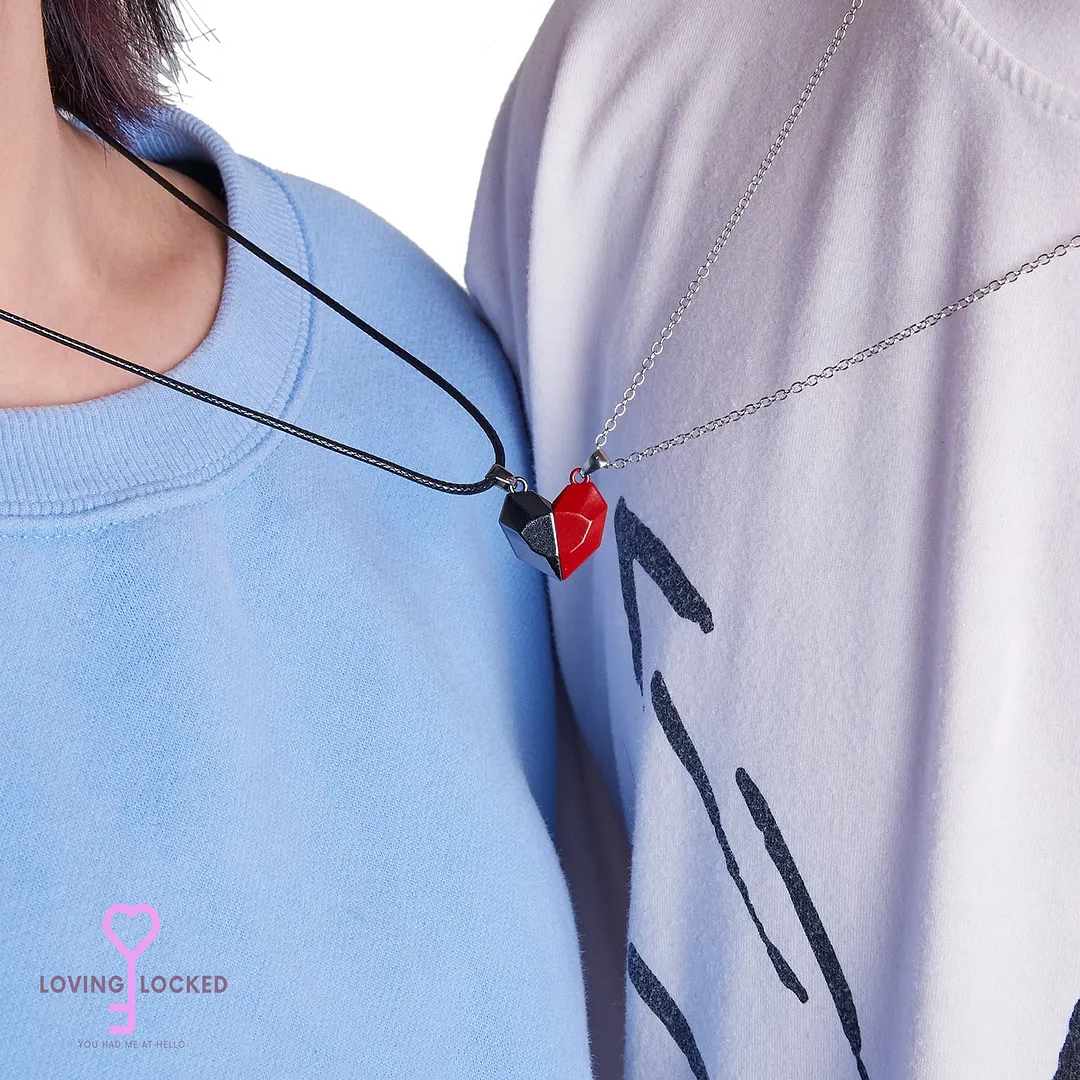 Lovinglocked Couples Magnetic Heart Pendants (2Pcs)