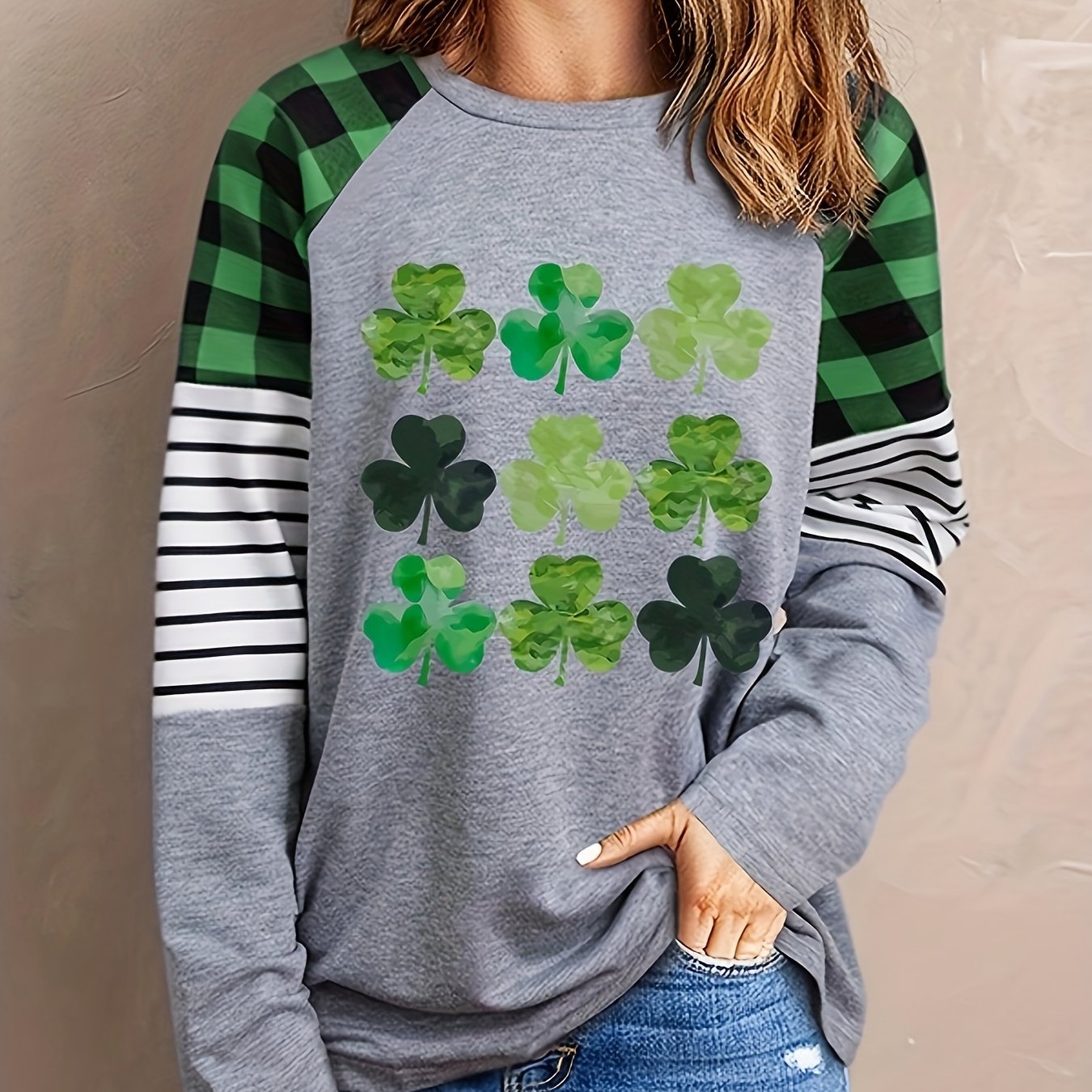 Plus Size Casual T-shirt, Women's Plus Clover Print Raglan Sleeve Round Neck Slight Stretch T-shirt