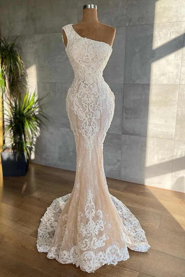 Elegant One Shoulder Lace Mermaid Floor-length Wedding Dress With Appliques