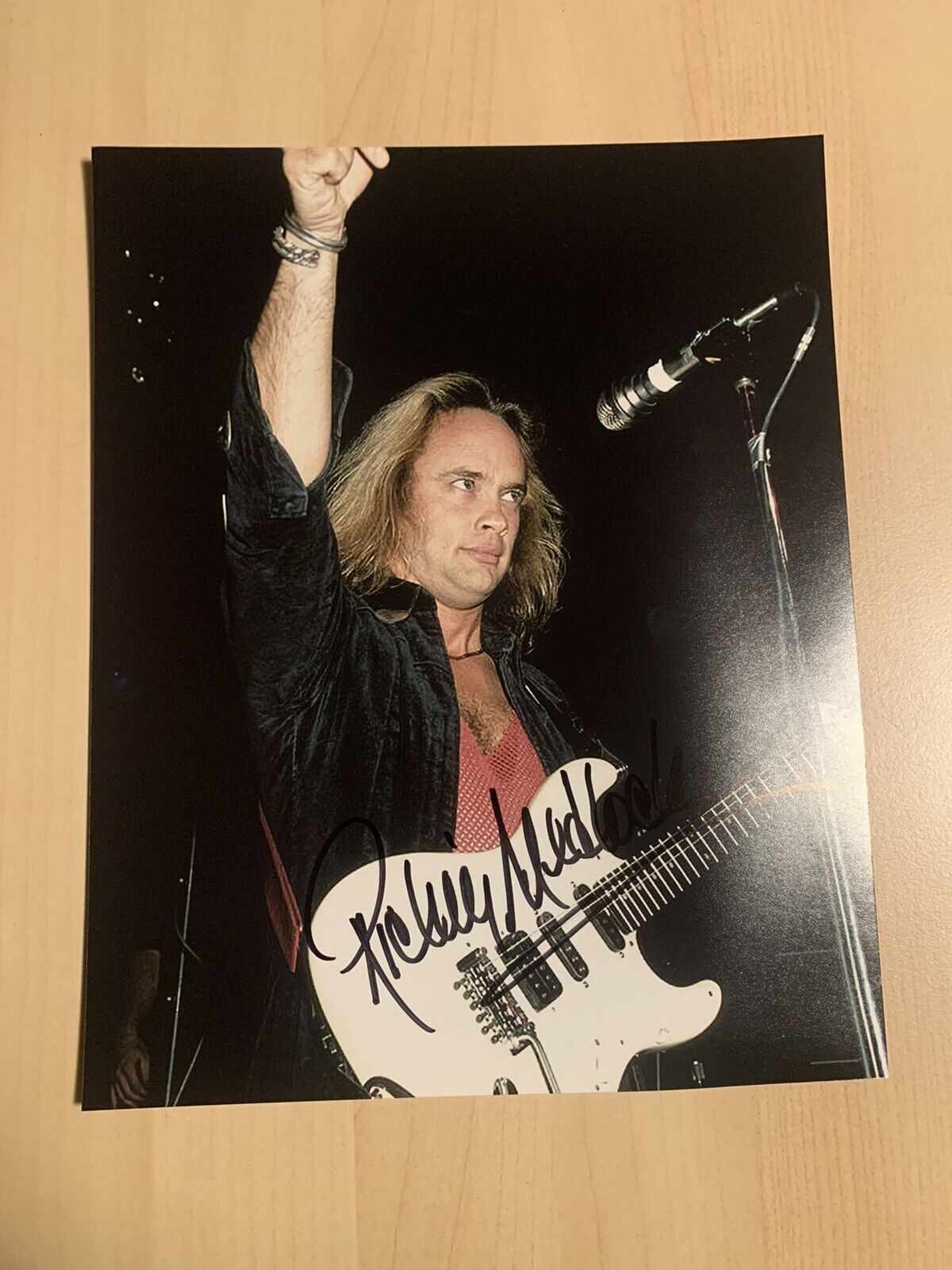 RICKEY MEDLOCKE SIGNED 8x10 Photo Poster painting AUTOGRAPHED BLACKFOOT LYNYRD SKYNYRD COA