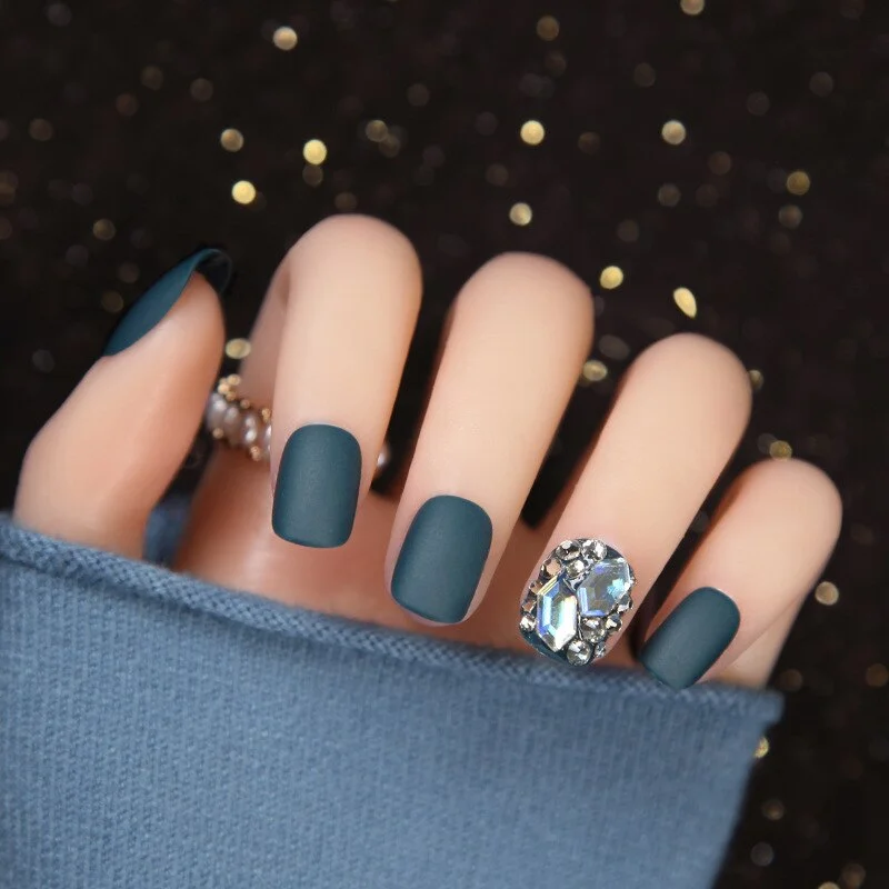 Girls Summer Simple Blue Color False Nails Women American Style Fashion Fake Nails DIY Short Size Full Cover Nail Tips with Glue-Nail Inspo