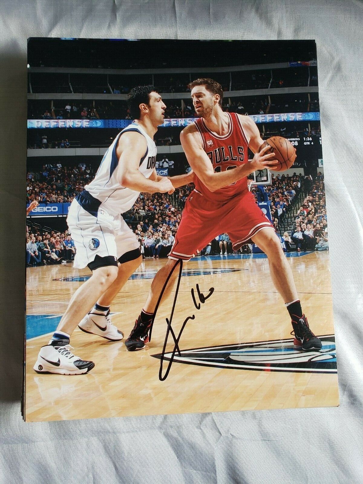 PAU GASOL CHICAGO BULLS SIGNED AUTOGRAPHED 8x10 Photo Poster painting COA BASKETBALL SPAIN 2