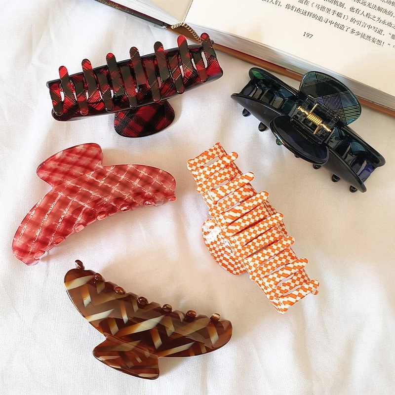 Women’s Casual Minimalist Streetwear Geometric Acetic Acid Sheets Handmade Hair Claws