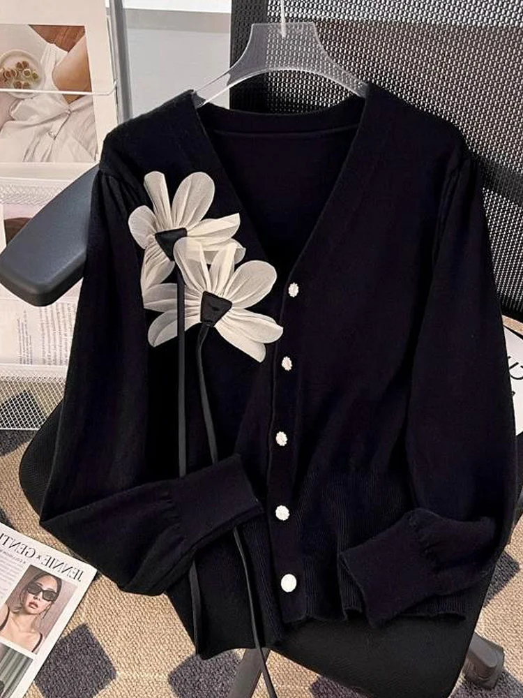 Classic Three-Dimensional Flower Knitted Cardigan