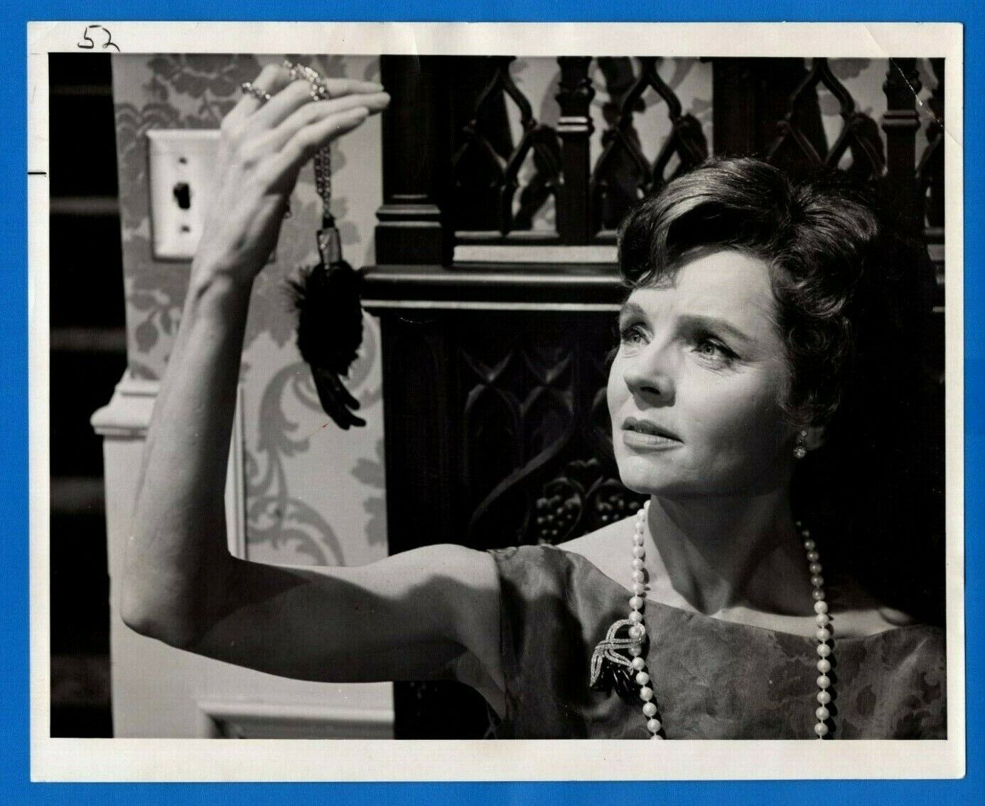 JANE WYATT Actress Vintage 7x9 Promo Press News Photo Poster painting 1971 MEN FROM SHILOH