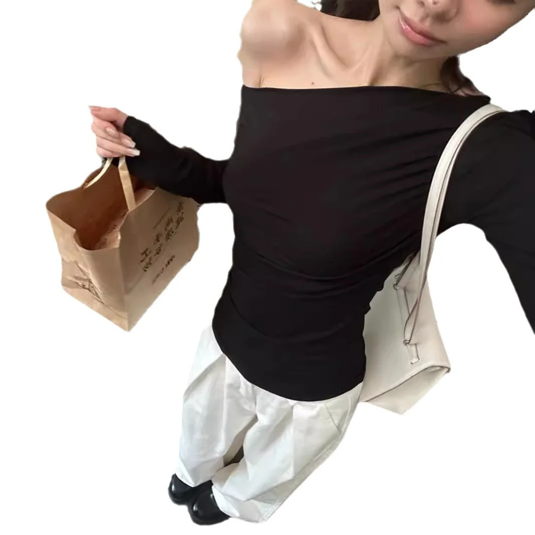 Uveng Uveng Desire Hot Girl Slim Slim Show Thin Off-Shoulder Long Sleeve T-Shirt Women's Early Autumn Design Sense Versatile Bottom Shirt Student Top
