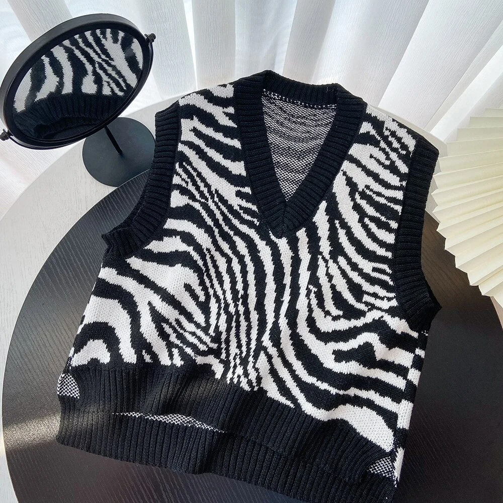 Syiwidii Zebra Striped Vintage Sweater Vest Women Y2k Knit Black Pullovers Tank Top V-Neck Sleeveless Casual 2021 Korean Fashion