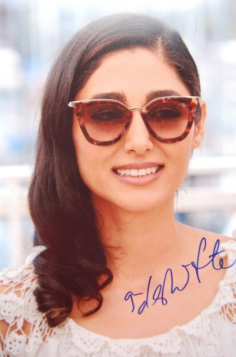 GOLDSHIFTEH FARAHANI In-Person Signed Autographed Photo Poster painting RACC COA Paterson