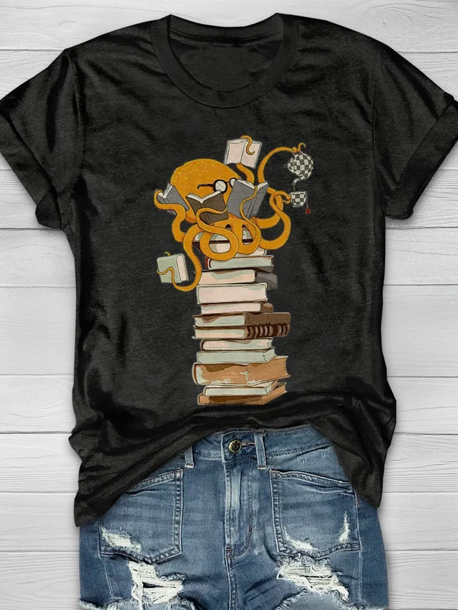 Eagerlys Octopus Reading Books Bookworms Teacher Print Short Sleeve T-shirt Eagerlys