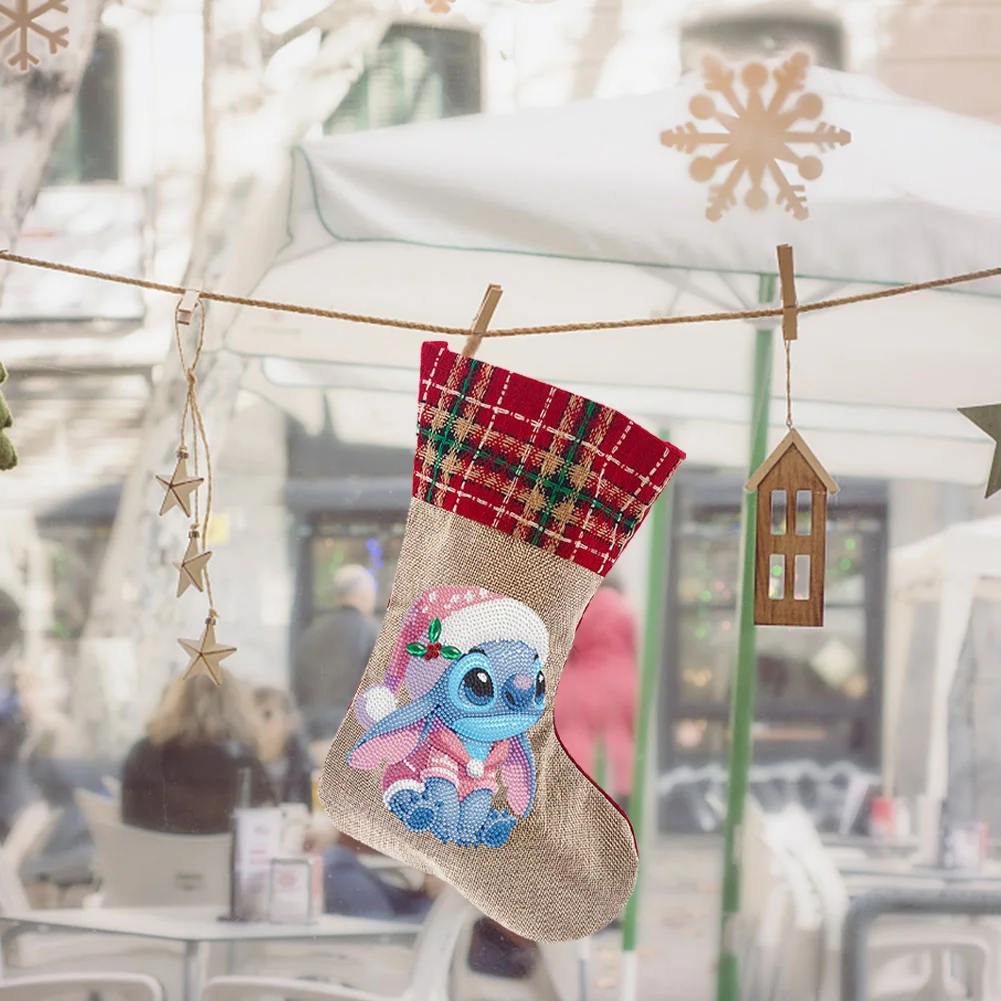 New DIY Linen Diamond Painting Christmas Socks 5D Rhinestone Xmas Socks for Kid Gift(20*35cm)