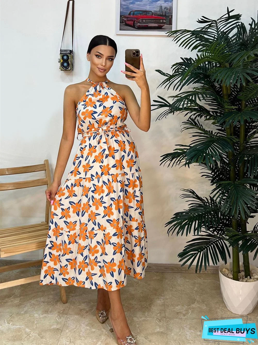 Fashion Printed Sleeveless Dress with Hanging Neck
