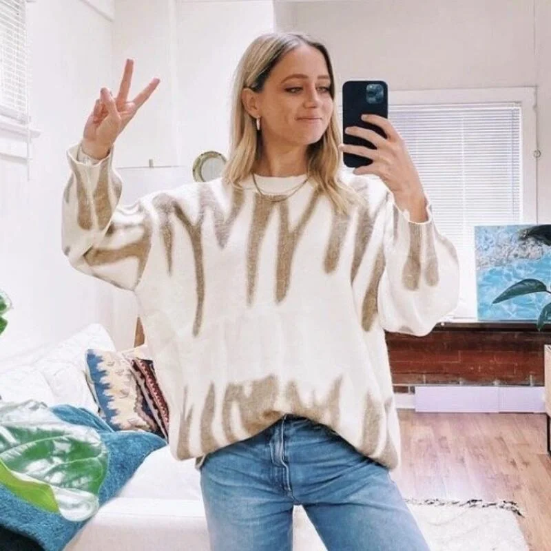 Vintage Knitted Sweater Women Oversized Pullovers Striped Pinted Jumper Women Winter Loose Long Sweaters Streetwear Outerwear 1229-1