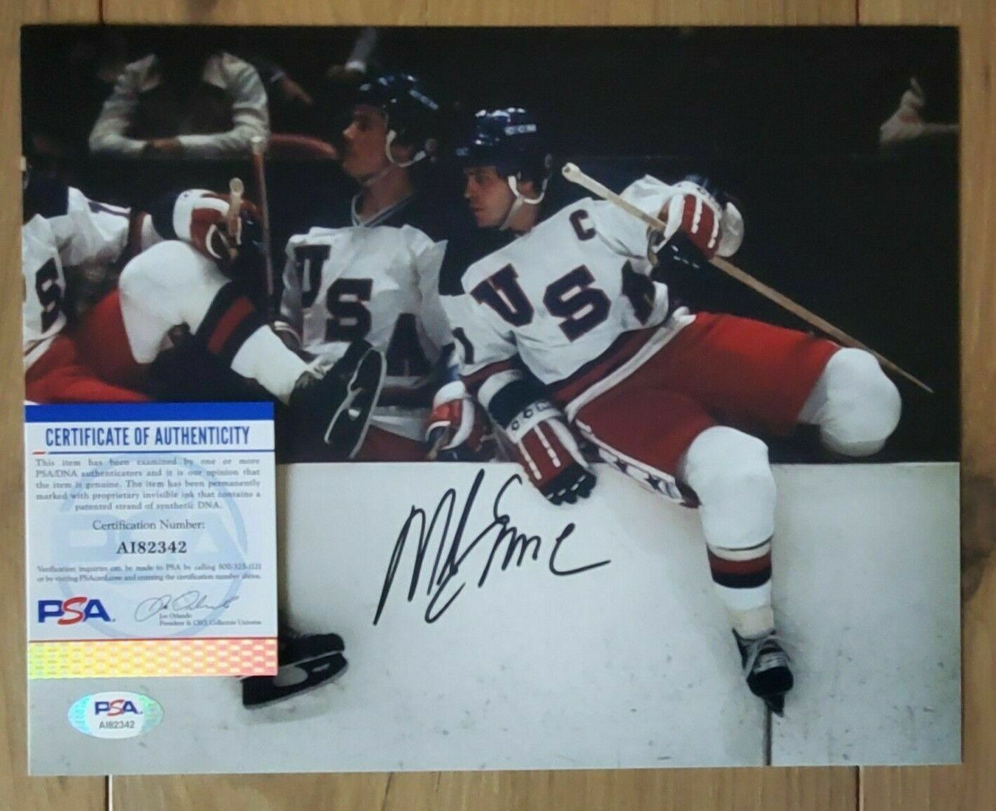 Mike Eruzione signed USA Hockey 8x10 autographed Photo Poster painting JSA COA