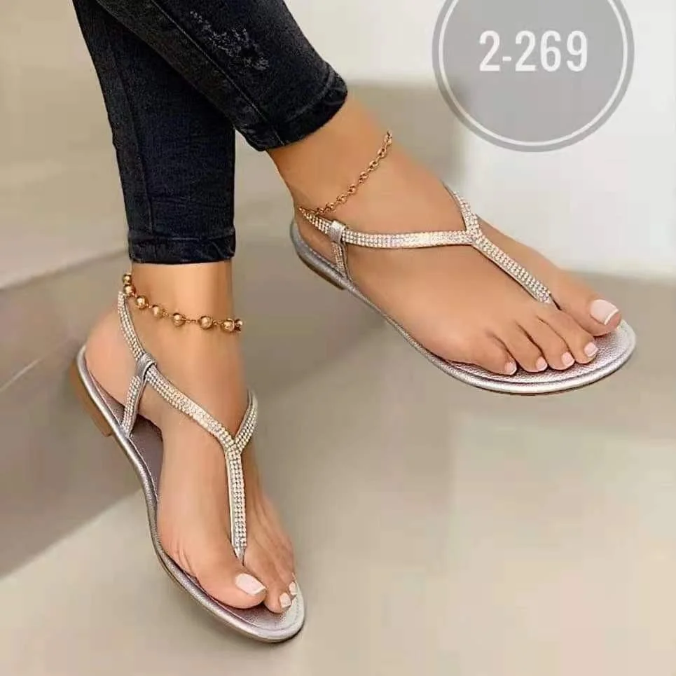 Yyvonne Exploding Cool Drag 2025 Summer New Fashion Water Diamond Flat Bottom Size Clip Beach Sandals Woman