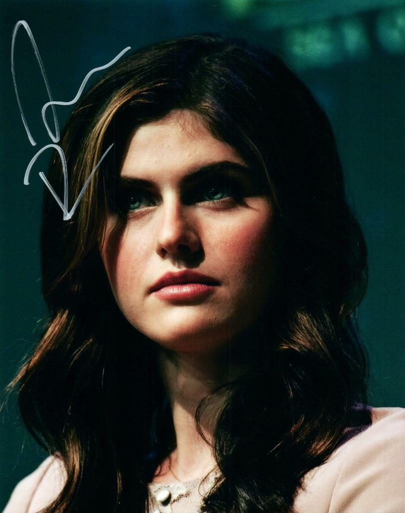 Alexandra Daddario autographed 8x10 Photo Poster painting signed Picture Very Nice and COA