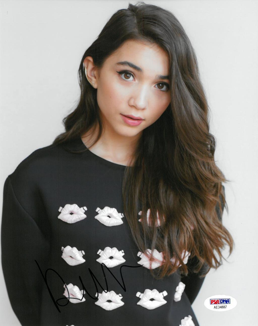 Rowan Blanchard Signed Authentic Autographed 8x10 Photo Poster painting PSA/DNA #AE34887