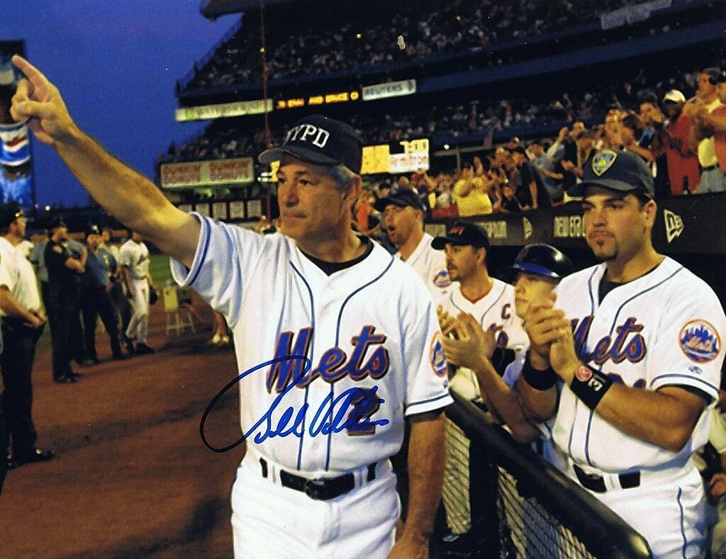 Bobby Valentine Autographed Signed 8x10 Photo Poster painting ( Mets ) REPRINT