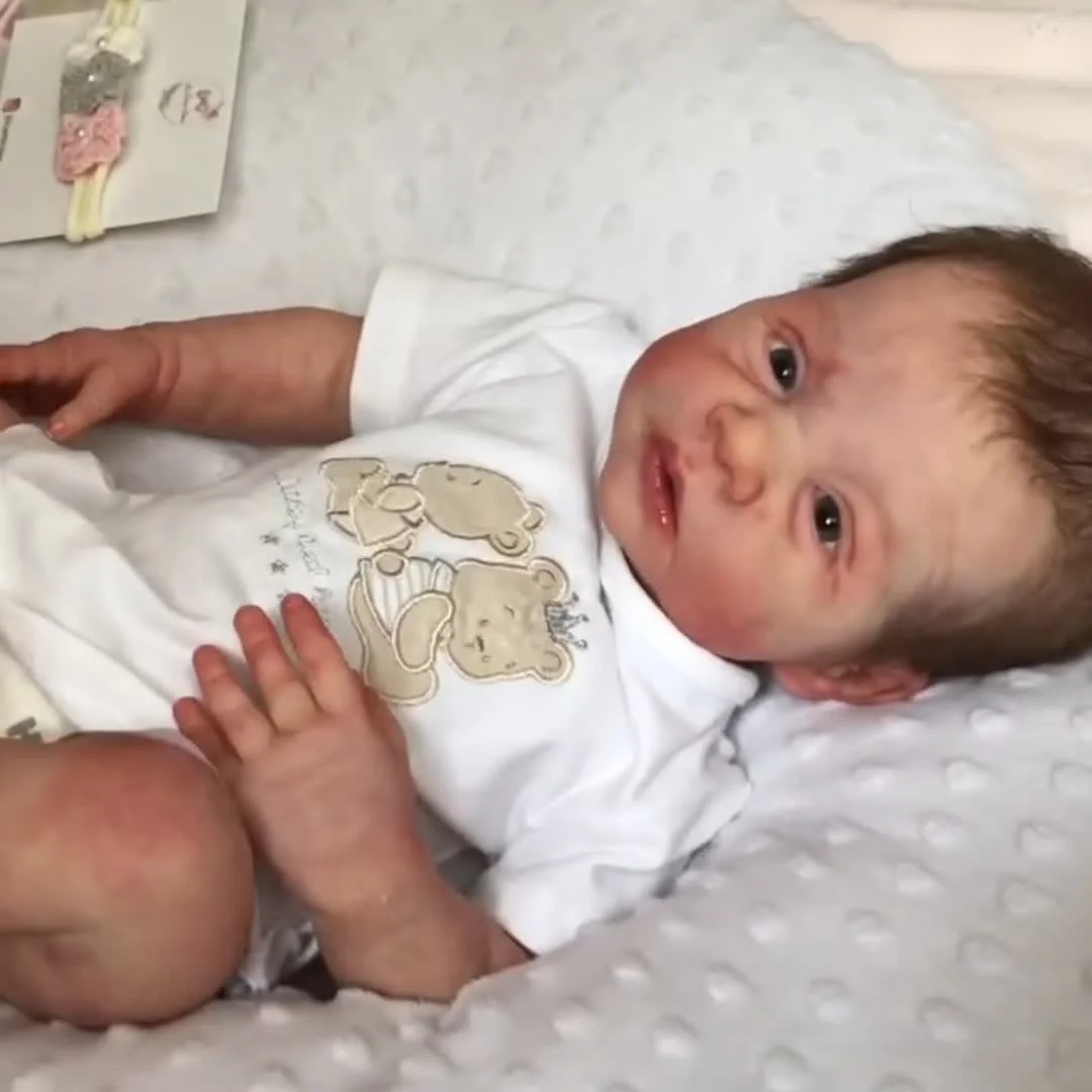 17'' Amelia Realistic Cute Reborn Baby Dolls