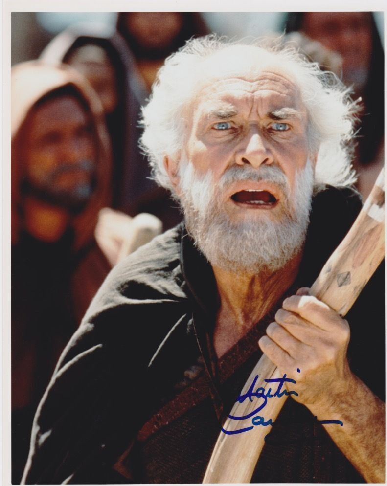 Martin Landau signed authentic 8x10 Photo Poster painting COA