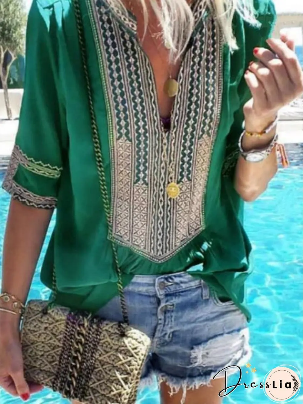 Women Casual Ethnic Style Striped V-Neck Plus Size T-shirts Tops