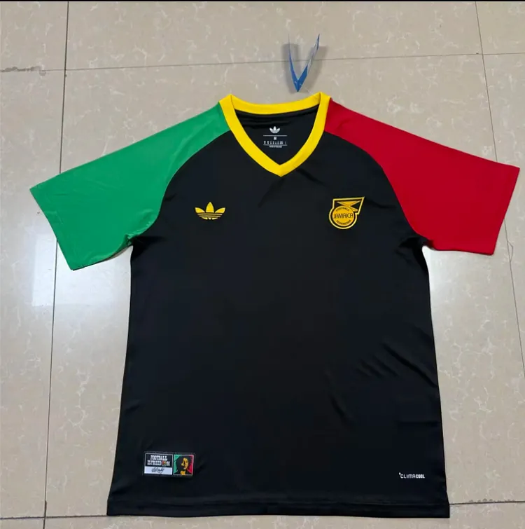 2627 Jamaica Training Kit - Fan Edition