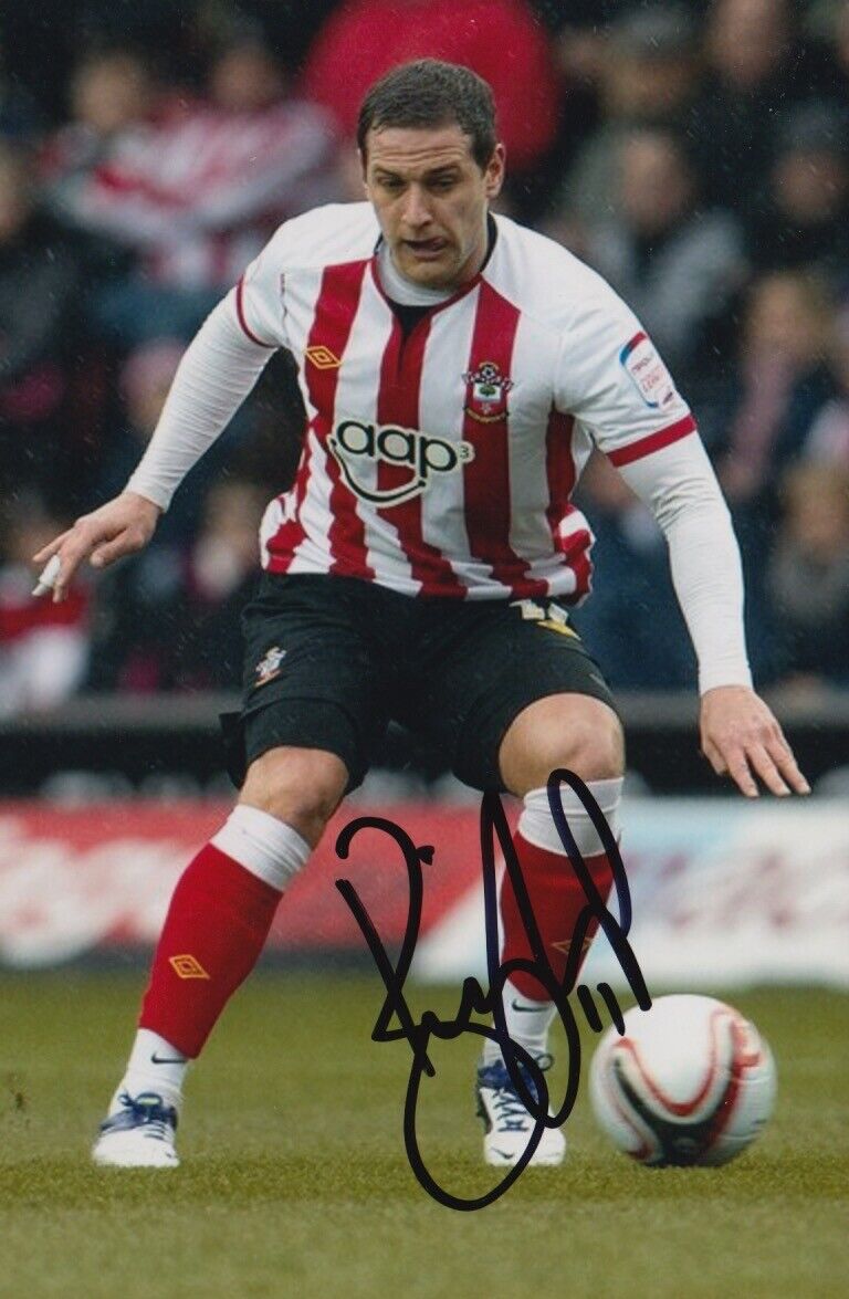 BILLY SHARP HAND SIGNED 6X4 Photo Poster painting - FOOTBALL AUTOGRAPH - SOUTHAMPTON 2.