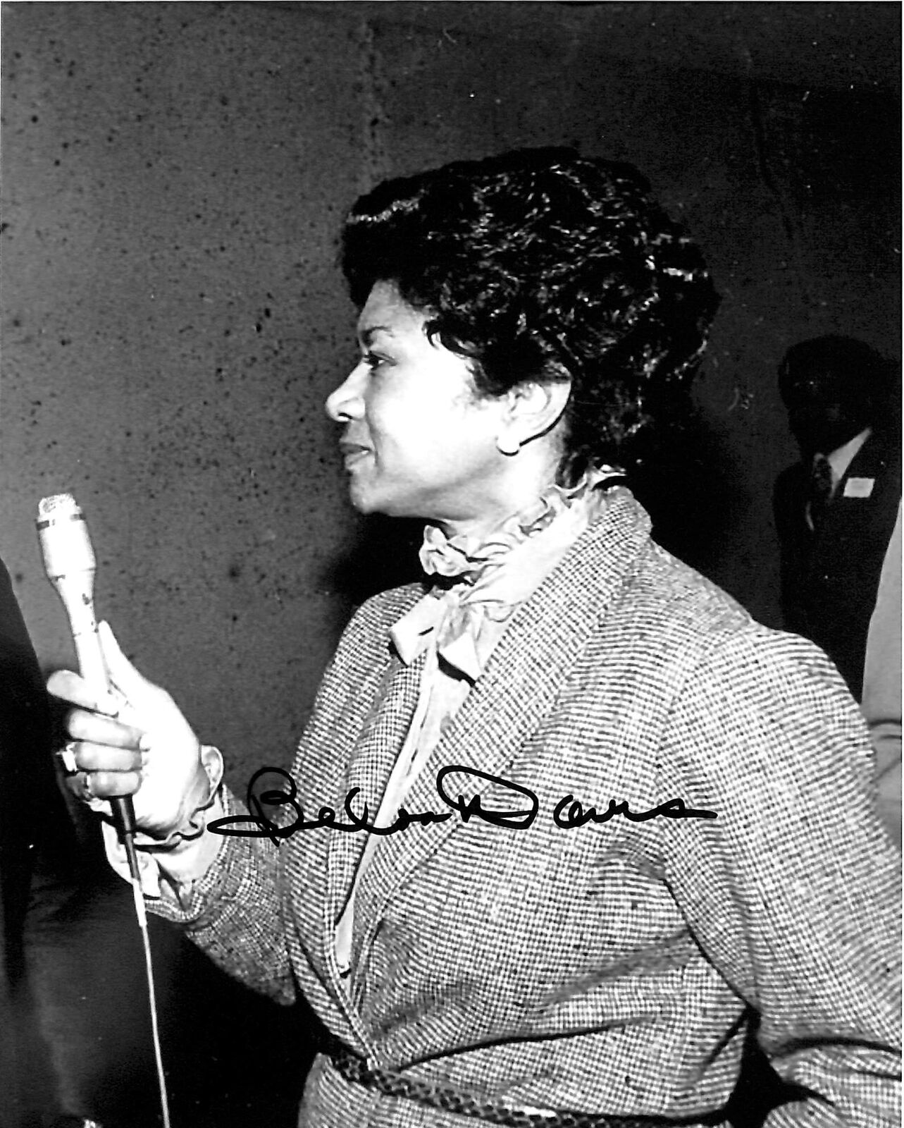 Belva Davis Television & Radio Journalist Signed 8x10 Photo Poster painting BAS #F84712