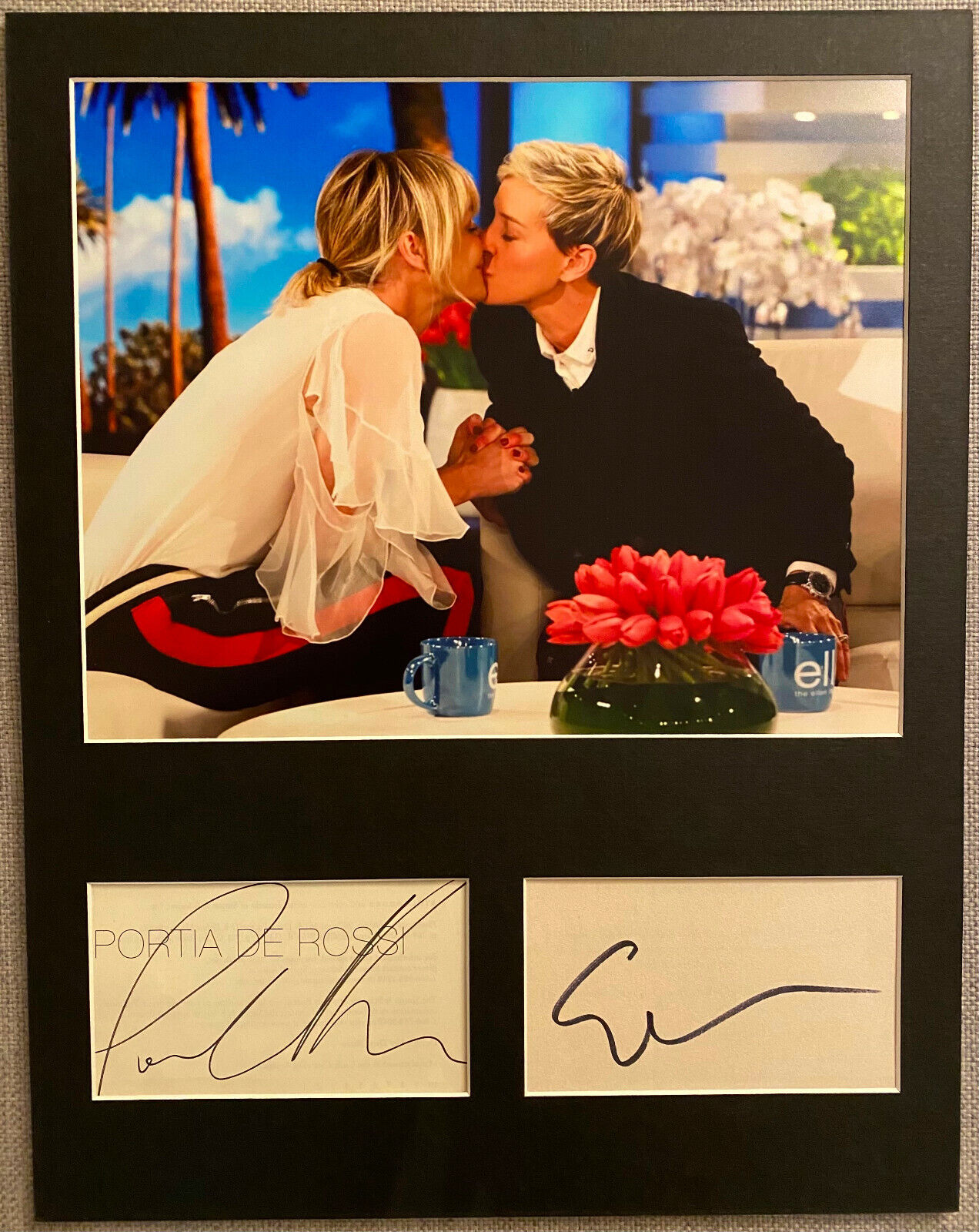 Ellen DeGeneres & Portia de Rossi Signed Autograph Photo Poster painting Display - Authentic