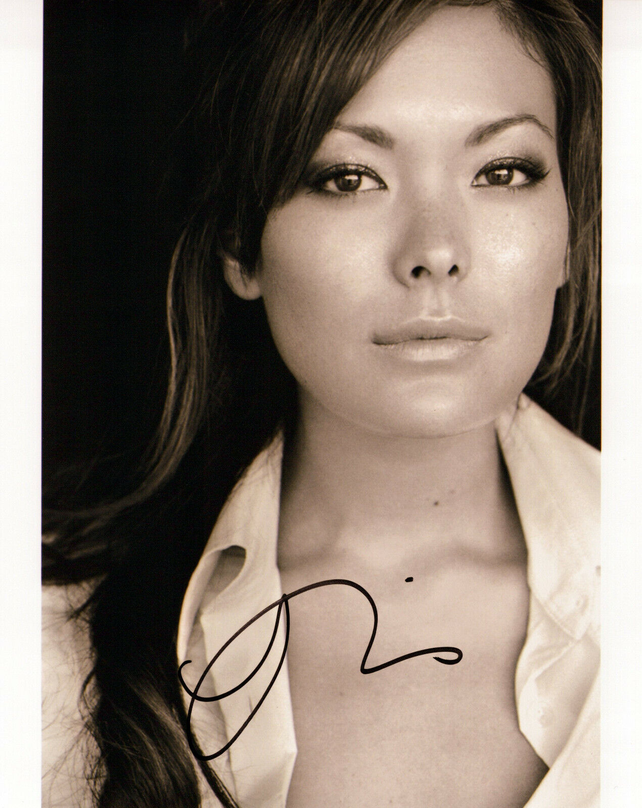 Lindsay Price glamour shot autographed Photo Poster painting signed 8x10 #3