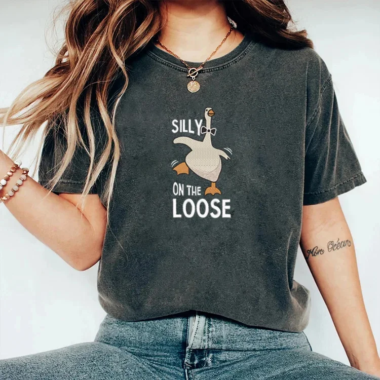 Eagerlys Embroidered Silly On The Loose Goose T-shirt Eagerlys