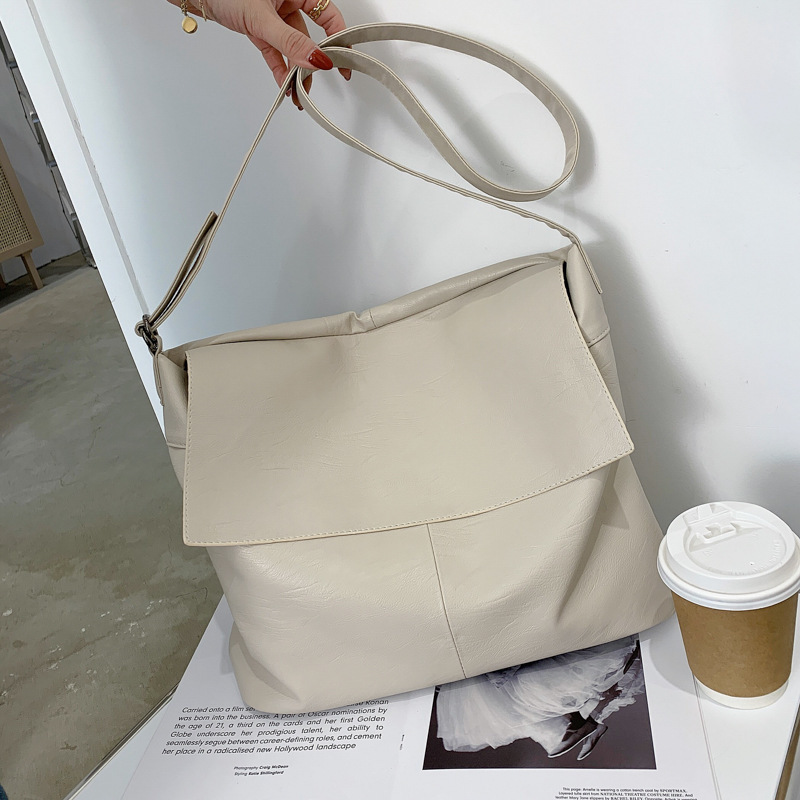 Vintage Crossbody Single Shoulder Large Capacity Simple Tote