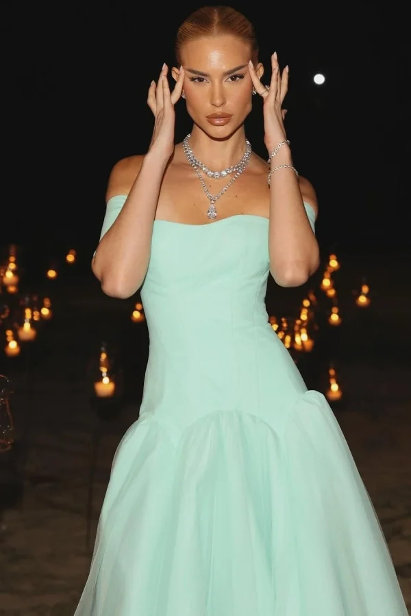 green emerald velvet dress Puff-Sleeve Strapless Sweetheart Long A-Line Prom Dress Lilac / Large main image 0