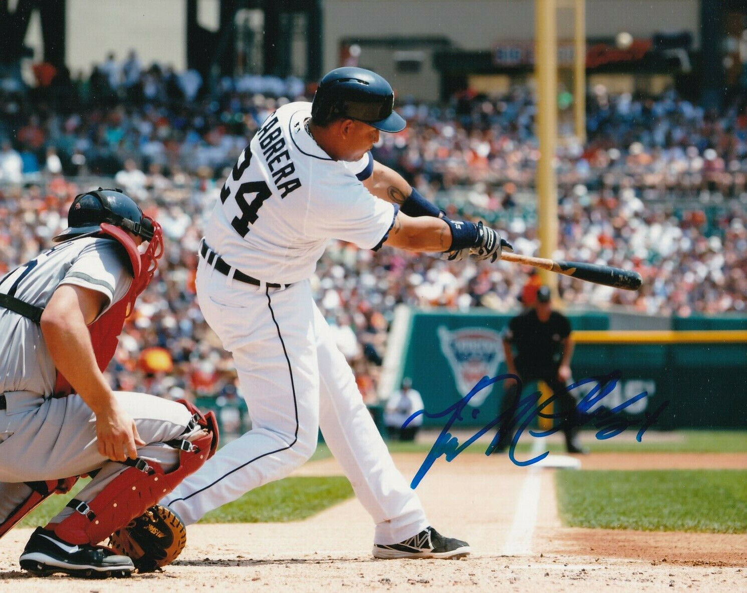 MIGUEL CABRERA SIGNED AUTOGRAPH 8X10 Photo Poster painting DETROIT TIGERS