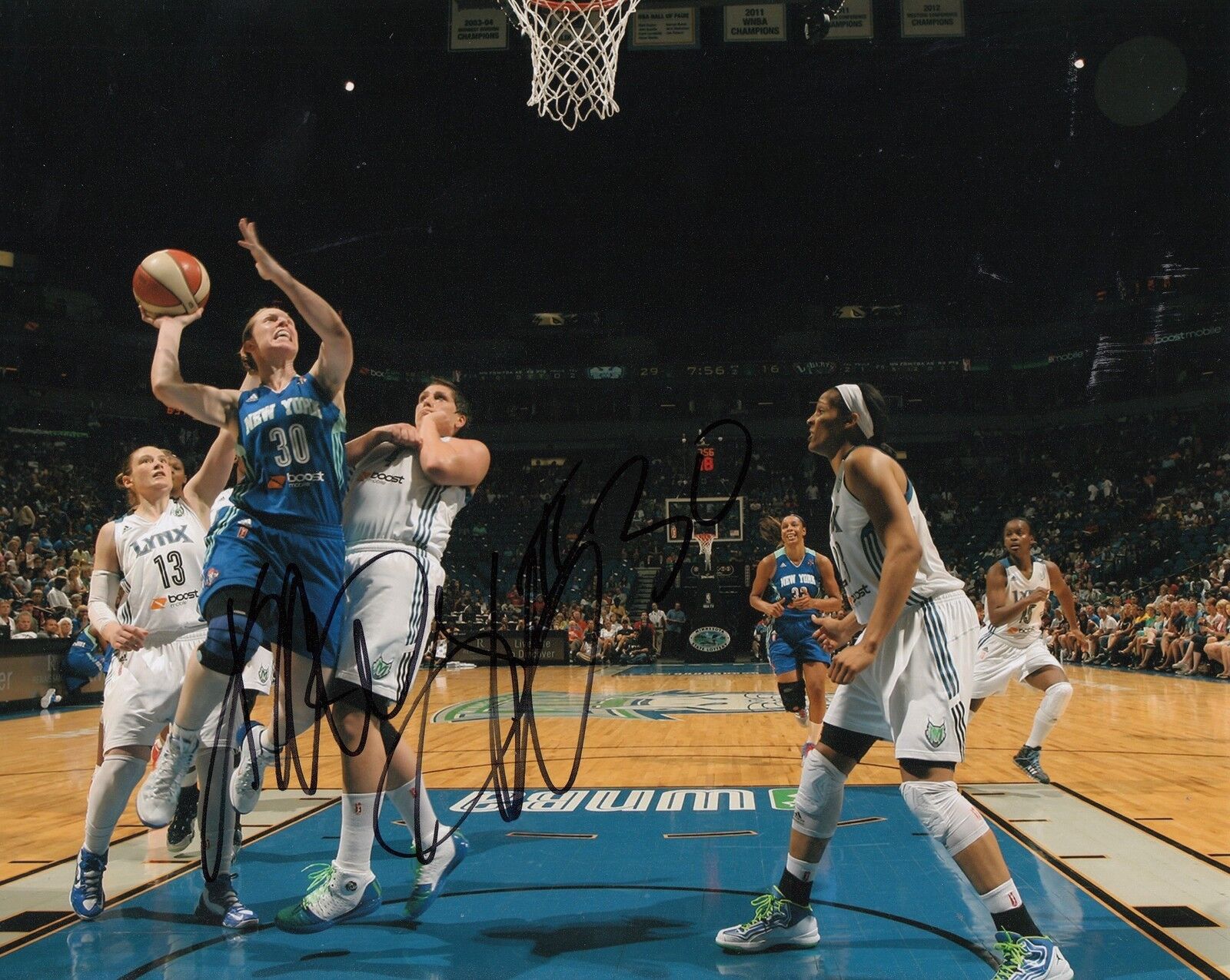 KATIE SMITH signed (NEW YORK LIBERTY) WNBA Basketball 8X10 Photo Poster painting *PROOF* W/COA A