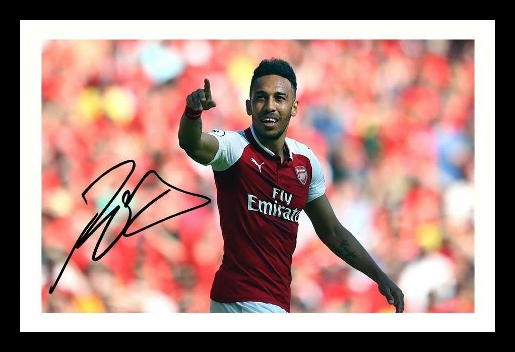 Pierre-Emerick Aubameyang - Arsenal Autograph Signed & Framed Photo Poster painting 1