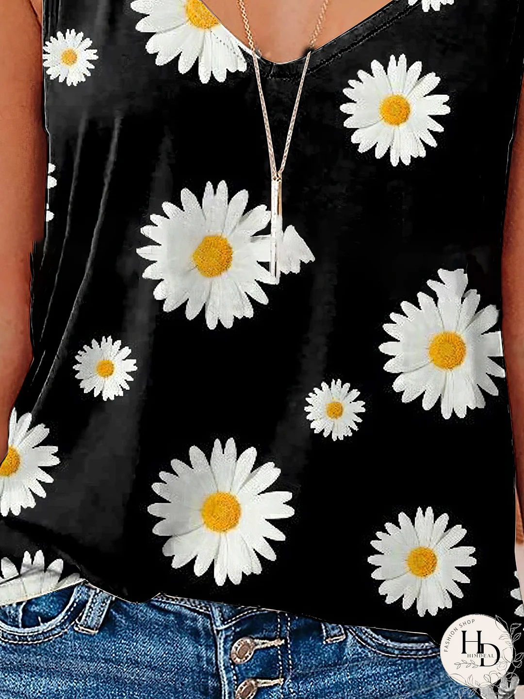 Daisy Print V-Neck Strap Tank Tops with a Flattering Design