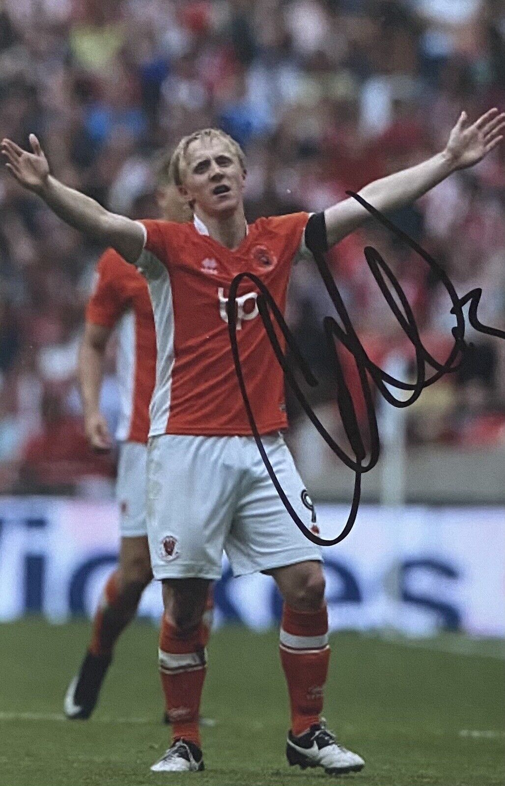 Mark Cullen Genuine Hand Signed Blackpool 6X4 Photo Poster painting