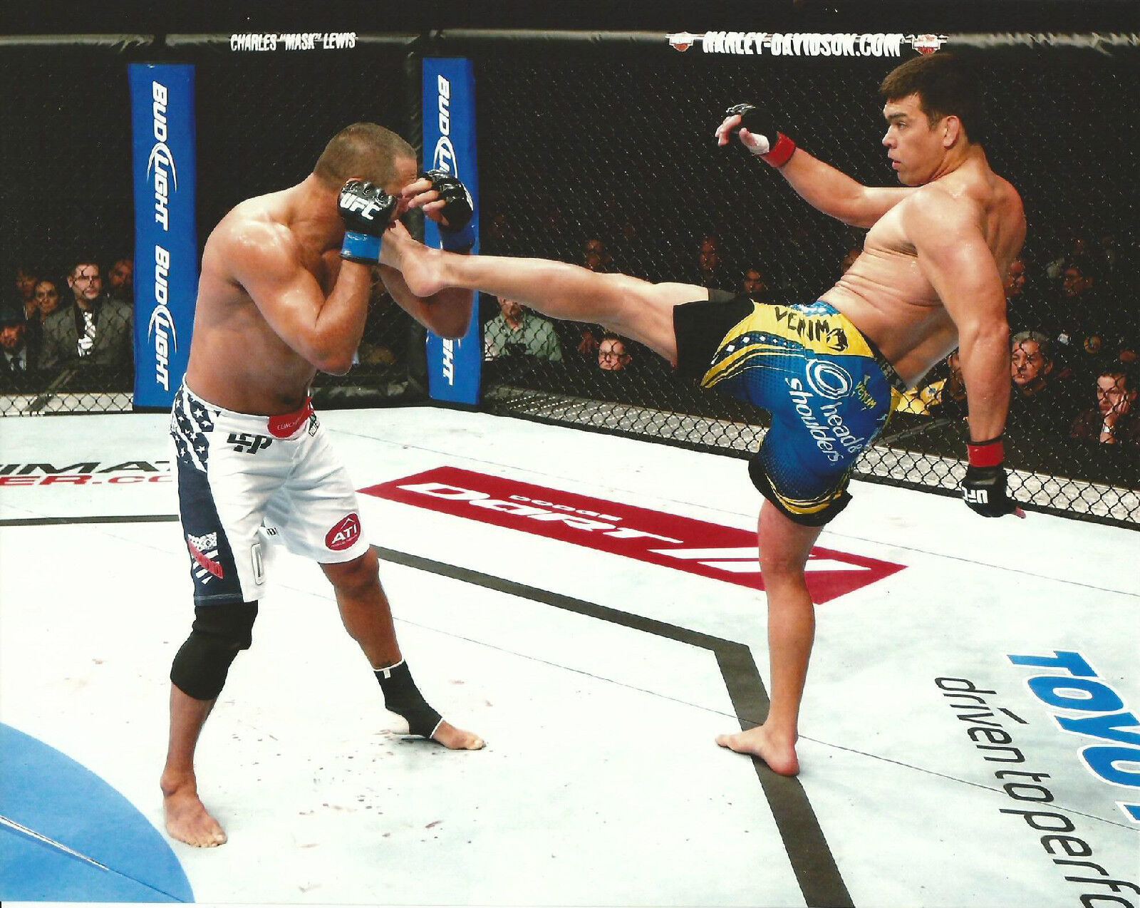 Lyoto Machida & Dan Henderson UFC 157 8x10 Photo Poster painting Picture Poster The Dragon Kick