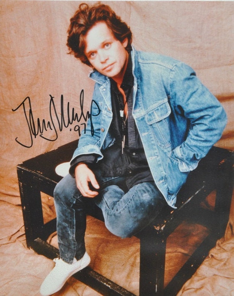 JOHN MELLENCAMP SIGNED Photo Poster painting Hurts So Good Cherry Bomb Crumblin Downn Jack & Diane wcoa