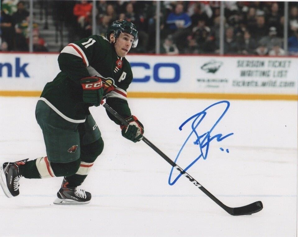 Minnesota Wild Zach Parise Autographed Signed 8x10 NHL Photo Poster painting COA