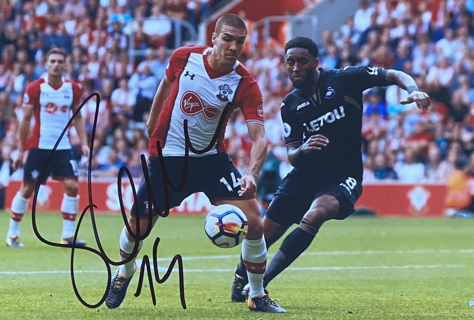 Oriol Romeu Genuine Hand Signed Southampton 6X4 Photo Poster painting