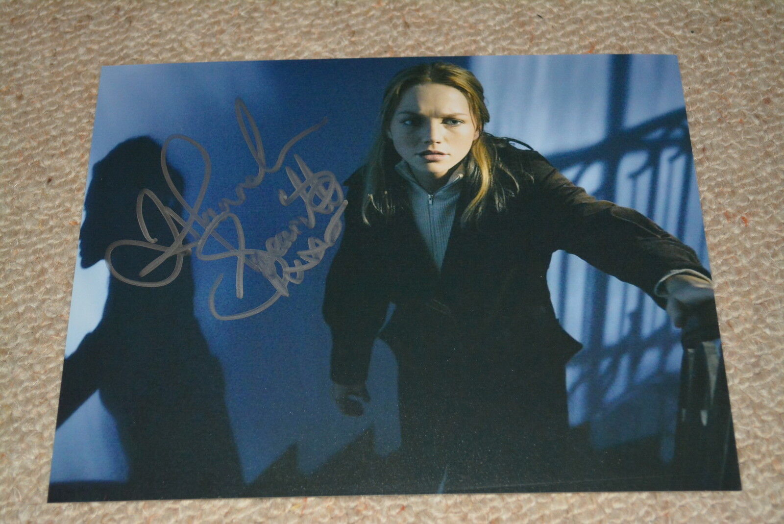 HANNAH SPEARRITT signed autograph In Person 8x10 PRIMEVAL