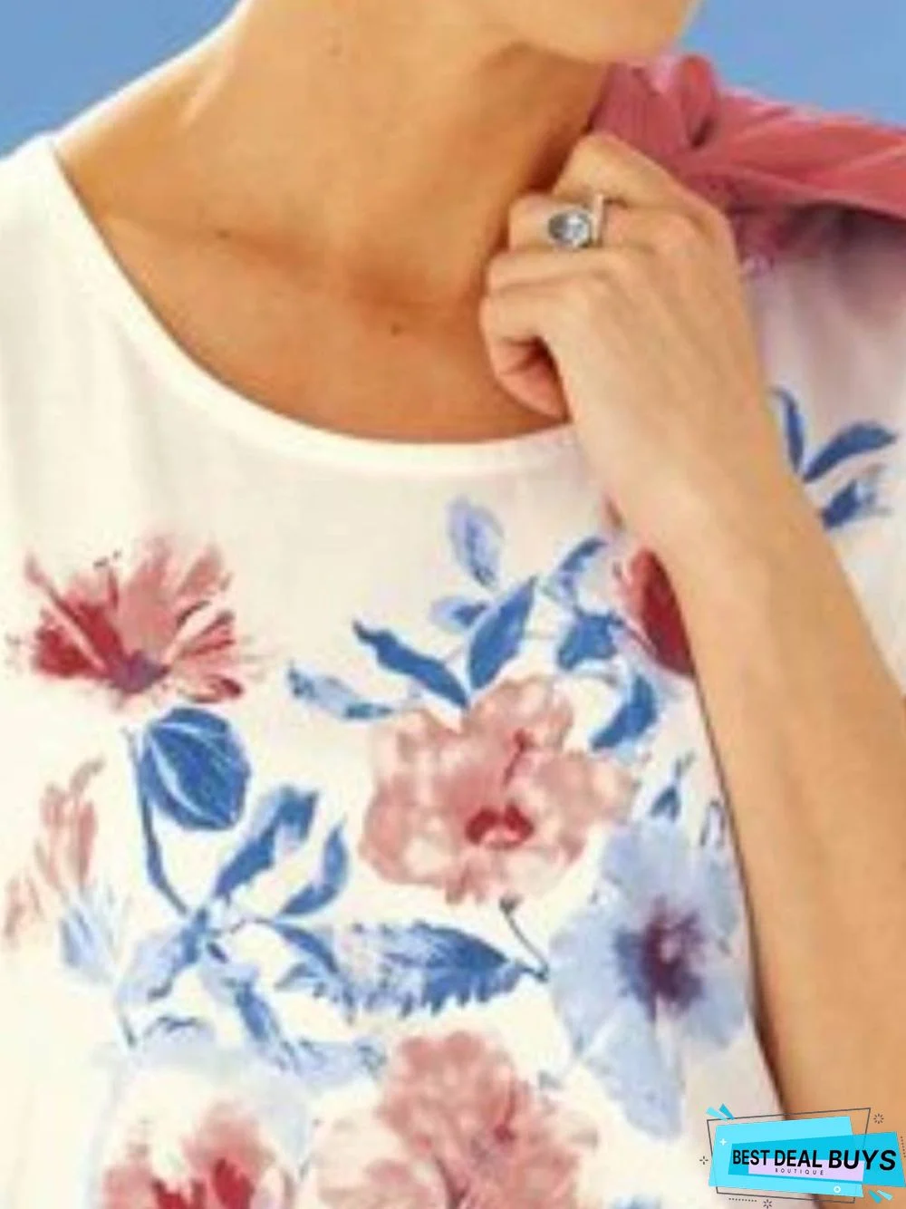 Round Neck Floral Casual T-Shirt